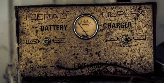 Image showing an old 12v battery charger. This wouldn't charge a modern Lithium Battery - but would they start my Marine Diesel Engine?